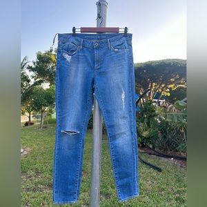 Articles Of Society Distressed skinny jeans size 32